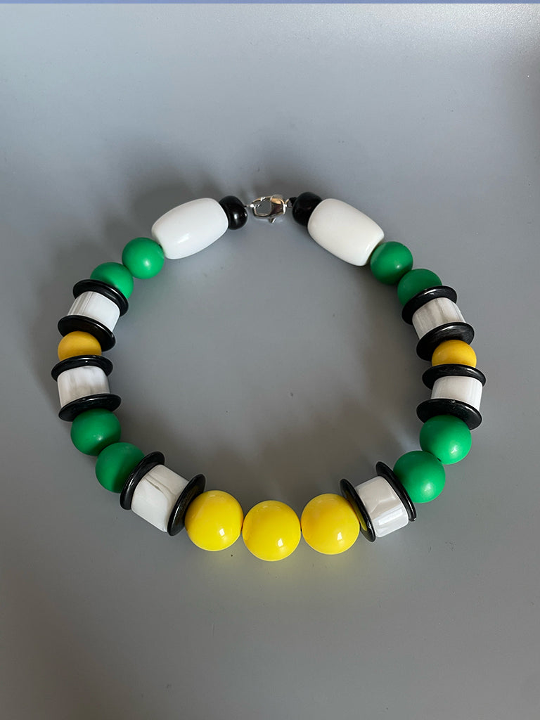 Collar Pumas Amarillo AII