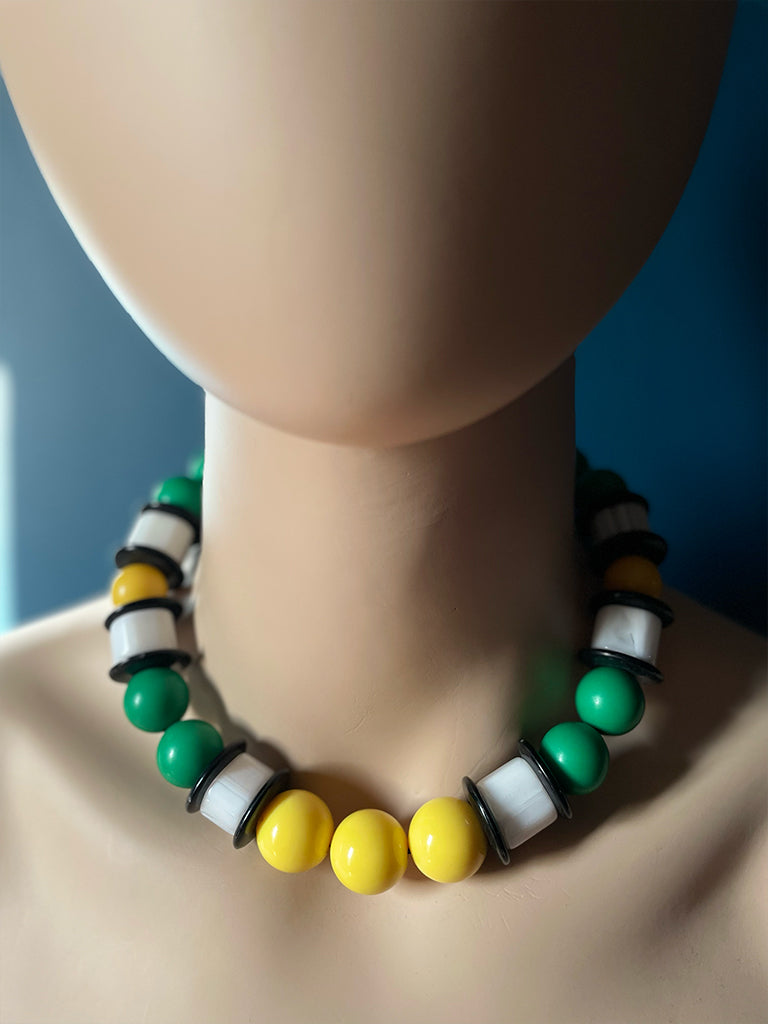 Collar Pumas Amarillo AII