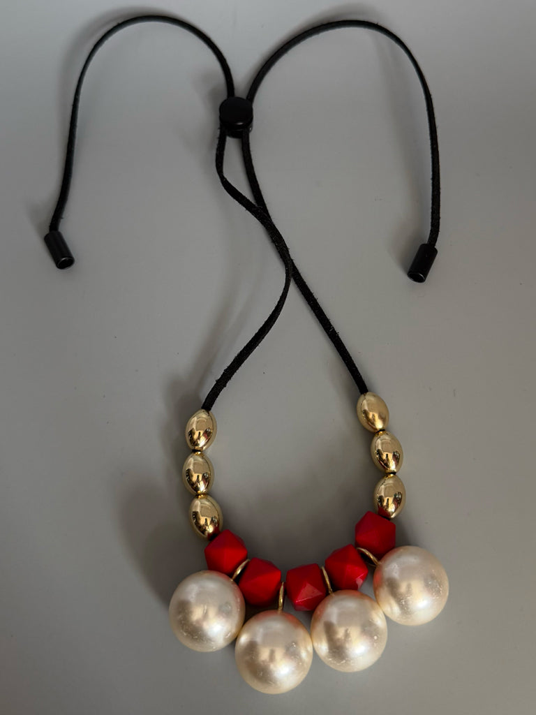 Collar Donatella