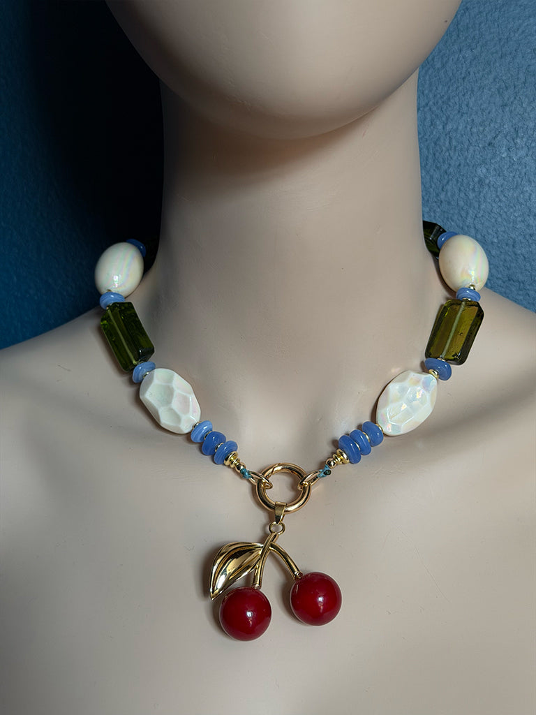 Collar Cherry Boom